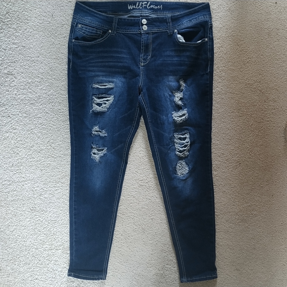 Wallflower women's jeans